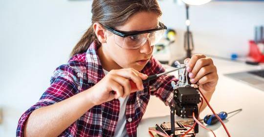 More Women are Taking up STEM Opportunities in UAE